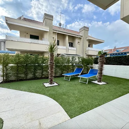3 Family Apartments-carraro Immobiliare ليدو دي يسولو